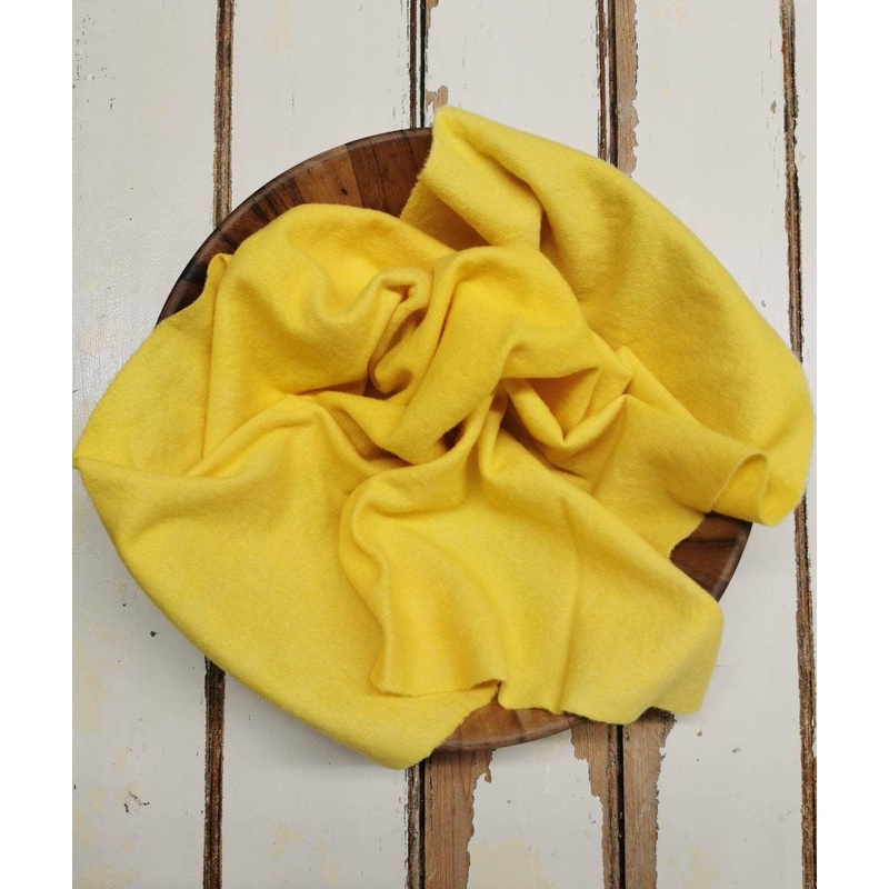 SAFFRON 01 P Hand Dyed Wool