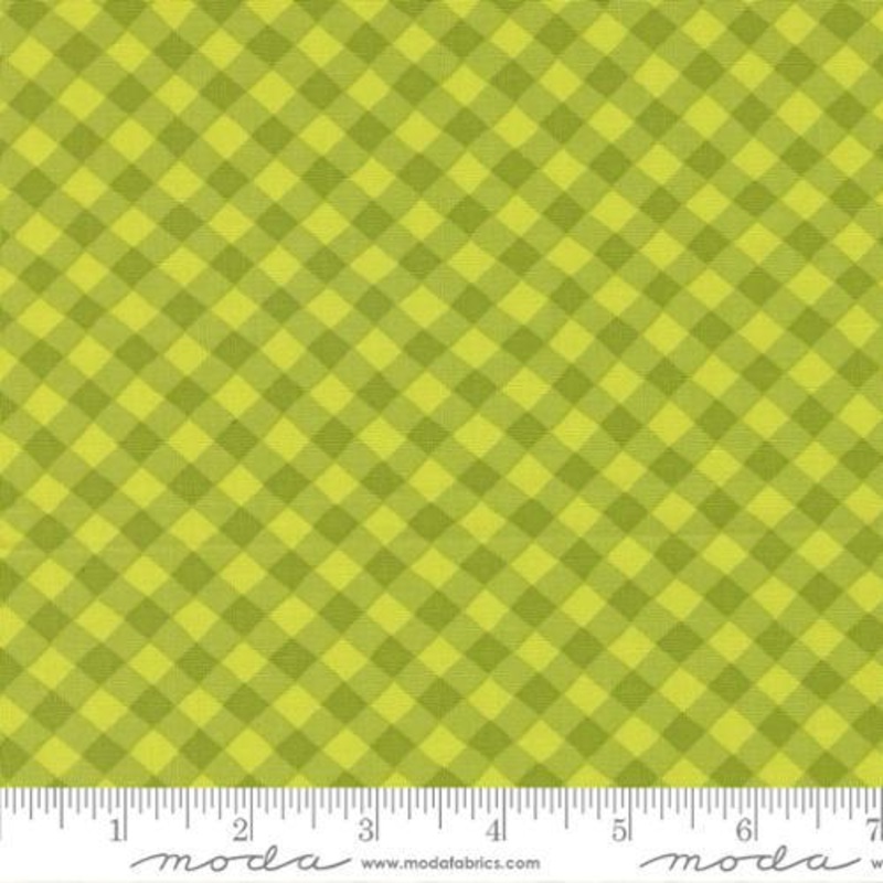 Pick Me Picnic Gingham Lime Green - 22496 15 - Moda Fabrics
