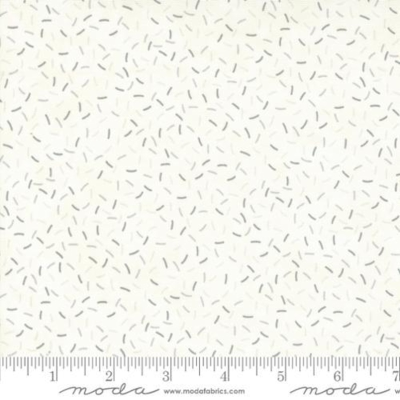 Silhouettes Cream Multi Dots - 6935 16 - Moda Fabrics