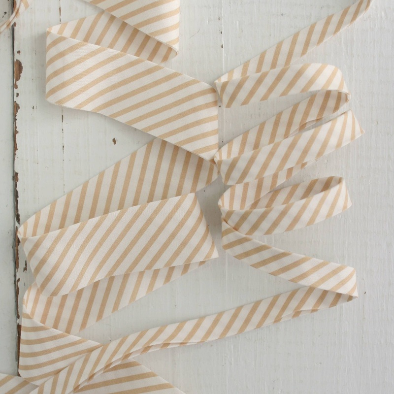 1/2" Double Fold Bias Binding - Tan Stripe 100% Cotton, 1 yard