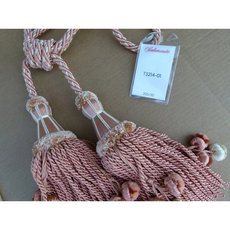 Scalamandre Silk Tiebacks Handmade Silk Double Tassel Pastel Pink MSRP USD400 T3214-01