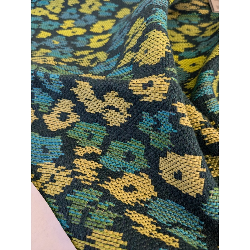 68 EV47 Square Scalamandre Bloom Peacock Green Blue Black Small Scale Dots Cotton MSRP USD300+/y 25"x26"