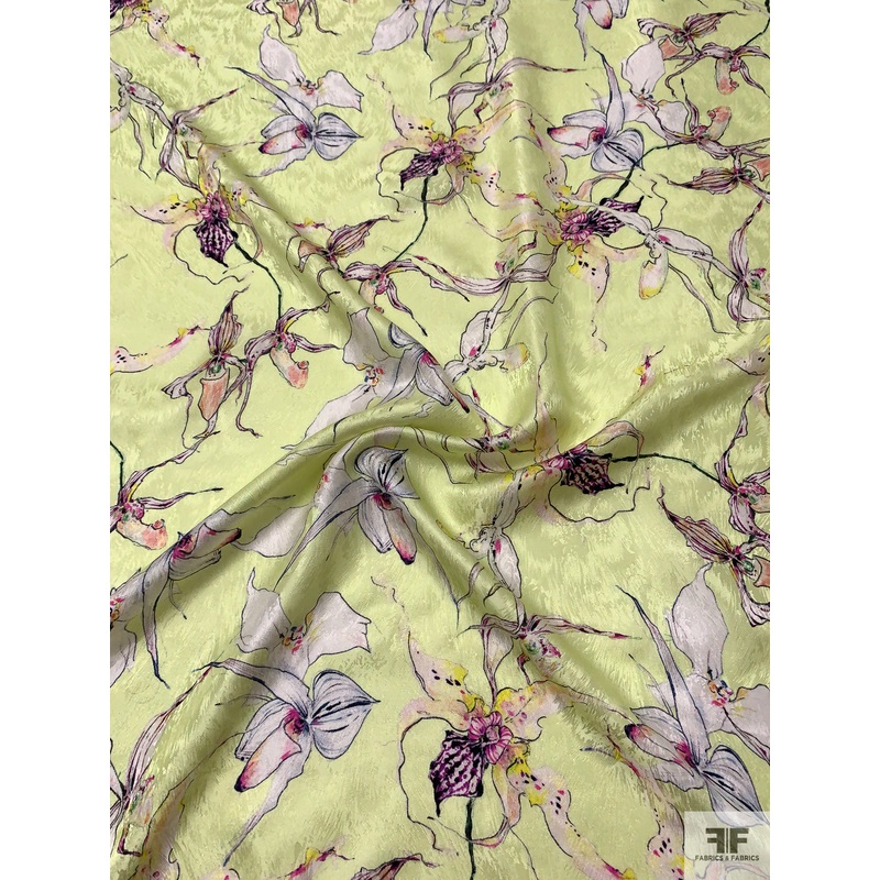 Trailing Floral Vine Printed Jacquard Silk Charmeuse - Pale Lime / Off-White / Magentas