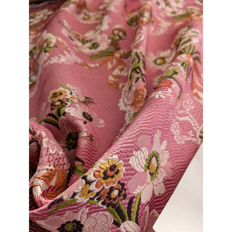 by yard Scalamandre Old World Weavers Avvoltoio Multi on Fuschia Historic Flora Pink Silk Lampas MSRP USD 1156/Y