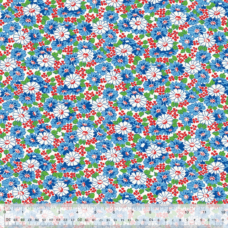 Wild flour Whistler Studios 53496-4 Blue Flowerbed Cotton