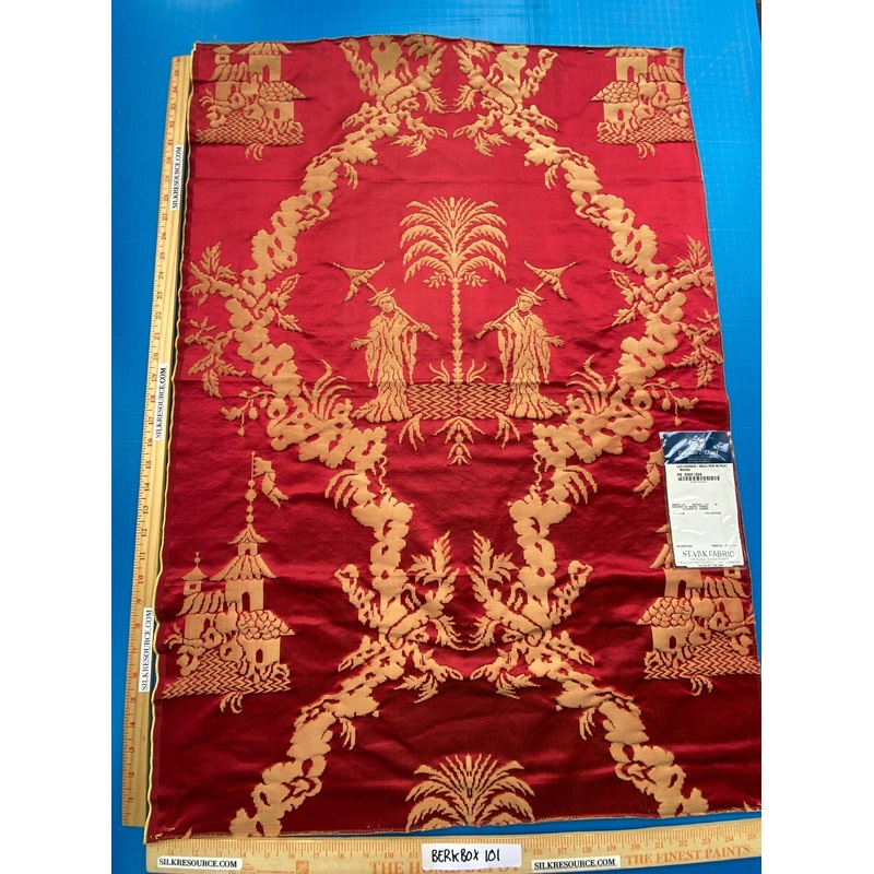 Berkbox101 Square Silky by Tassinari and Chatel Les Chinois Rouge Red Brown Damask Chinoiserie Historic MSRP USD 700+/y