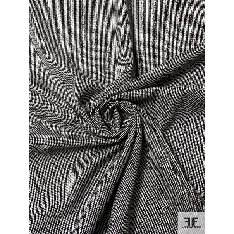 Italian Micro Houndstooth Slightly Textured Wool Suiting - Black / Off-White