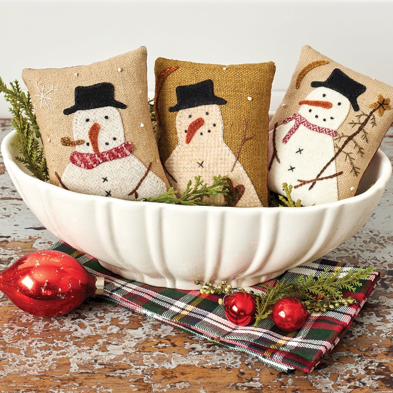 3 Little Snowman Pillows