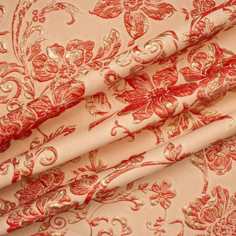 Red/Cream Metallic Cloqu