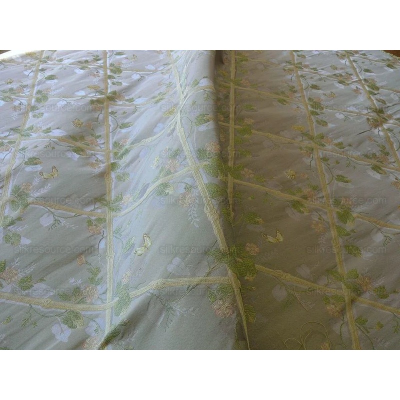 Scalamandre Butterfly & Trellis Silk Lampas Pale Lavendar MSRP USD 619/Y!