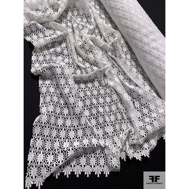 Swiss Double-Scalloped Floral Ovals Guipure Lace - Light Ivory