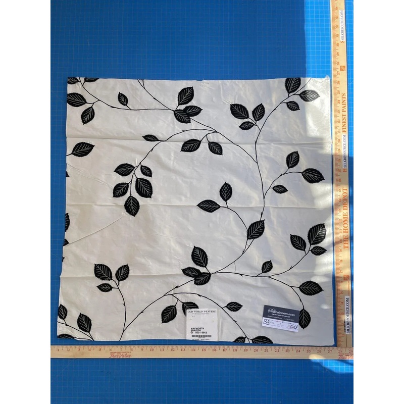 54c Berkbox5 Scalamandre Silk Square Hayworth Shadow Black And White