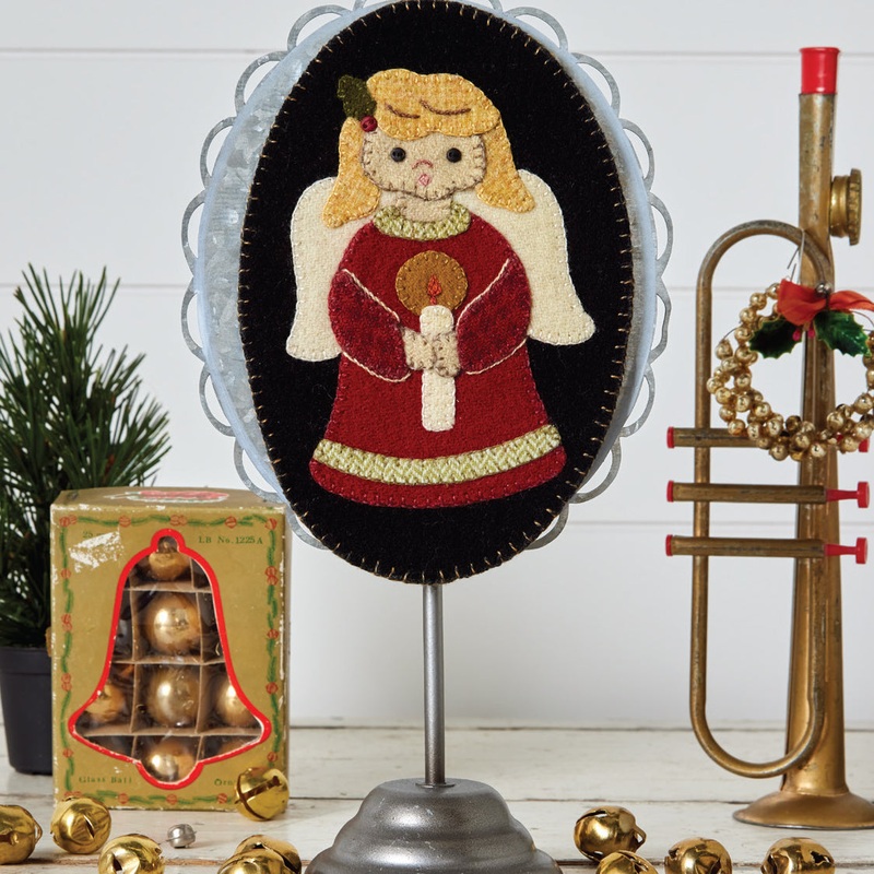 Christmas Angel Oval