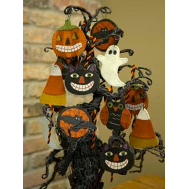 Sweet & Spooky Wool Ornament