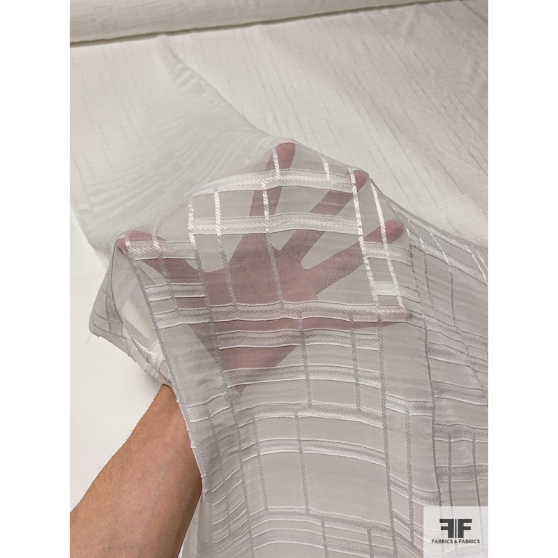 Boxy Pattern Satin Clip Chiffon - Ivory