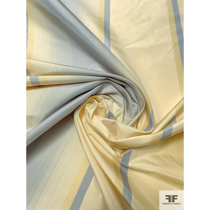 Vertical Striped Yarn-Dyed Silk Taffeta - Sky Blue / Eggnog