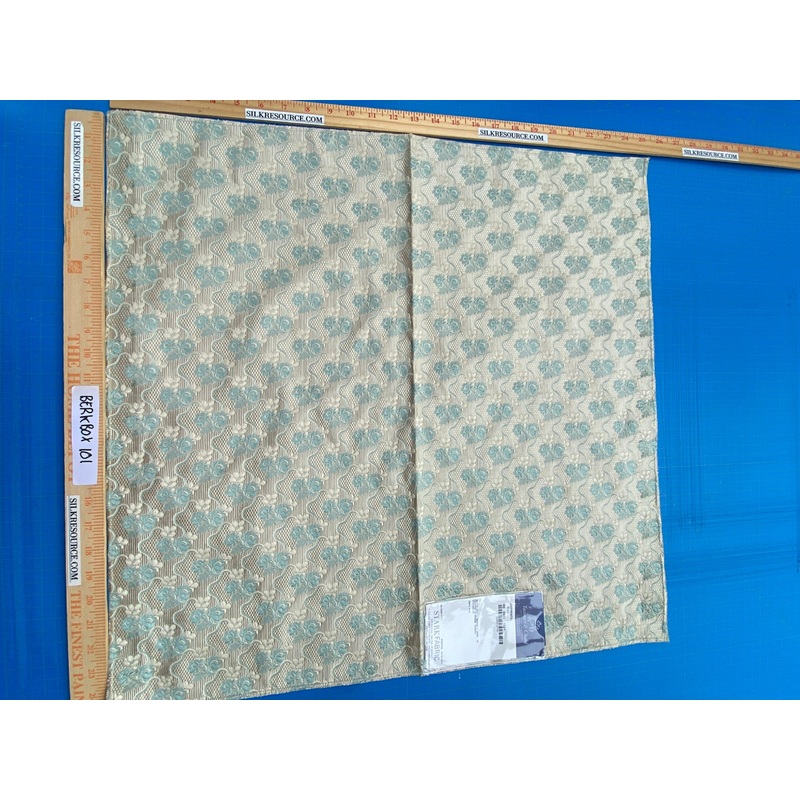 66 Berkbox101 Square Silk by Tassinari and Chatel Carmontel Bleu Blue Cream Small Scale Floral Historic MSRP USD704/y